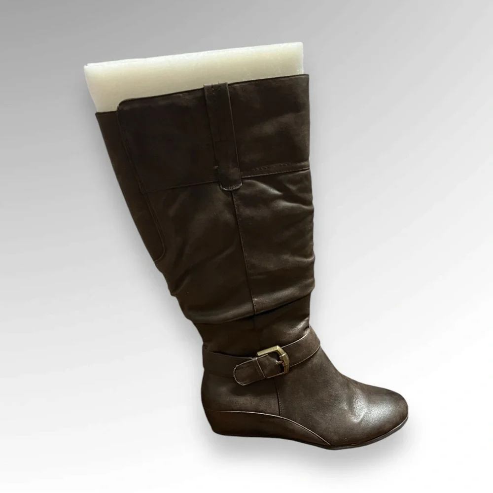Cloudwalkers Sibel Tall Wedge Boot 8 1/2 Wide